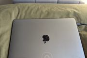 macbook pro 2018 13 inch - space grey