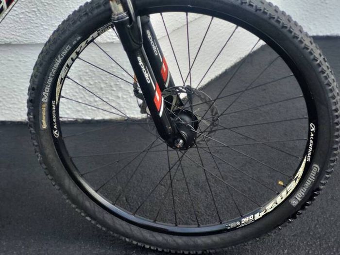 M. Apollo Evade Disc Brake Model