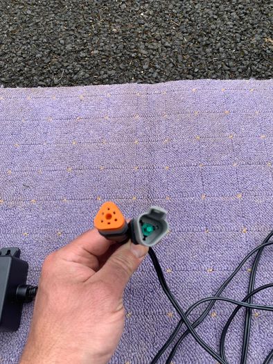 Luba 2 AWD (2024) Power adaptor & cable