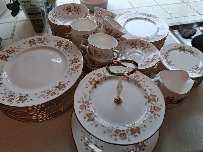 Colclough set 75 piece
