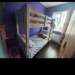 Bunk bed ( small single )