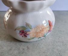 Lovely Suger Bowl The Chalpont Colleection  Bone China England.