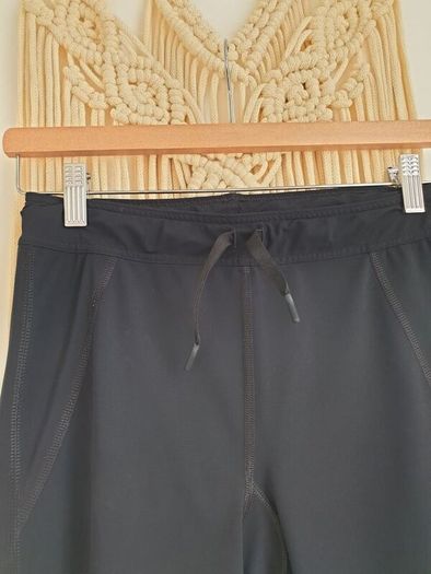 Sweaty Betty Cropped Leggins Size Medium