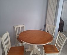 kitchen table and chairs