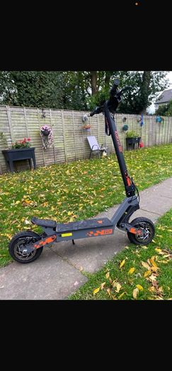 Electric scooter