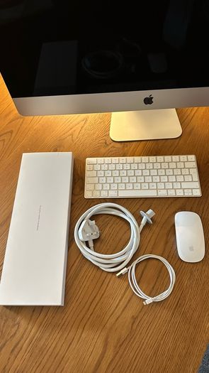 Apple iMac 27" 5K Retina (2017) - 16GB RAM, 1TB, Boxed
