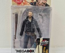 The Walking Dead Rick Grimes Negan Variant  Mcfarlane Toys Skybound Megabox
