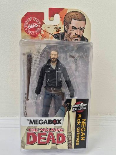 The Walking Dead Rick Grimes Negan Variant  Mcfarlane Toys Skybound Megabox