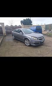Vauxhall Vectra 150 SRi - Breaking