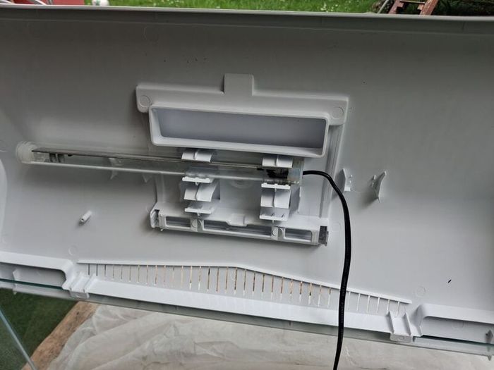 Aquariam /Fish tank , light & brand new water heater