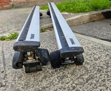 Thule roof bars - silver