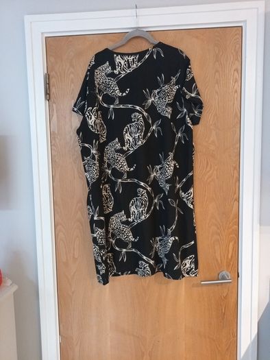 Matalan Be Beau  Dress. Size XL- 16.   B.N.W.T