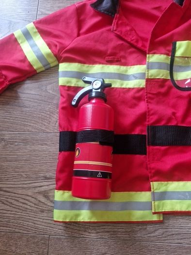 melissa & doug fireman costume