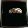 Vintage Sterling Silver Croissant Ring, 925 Hallmarked Silver Twisted Dome Ring size R - 3,4g Image 4
