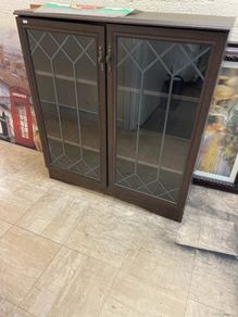 display cabinet