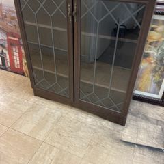 display cabinet