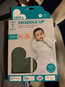 baby swaddle