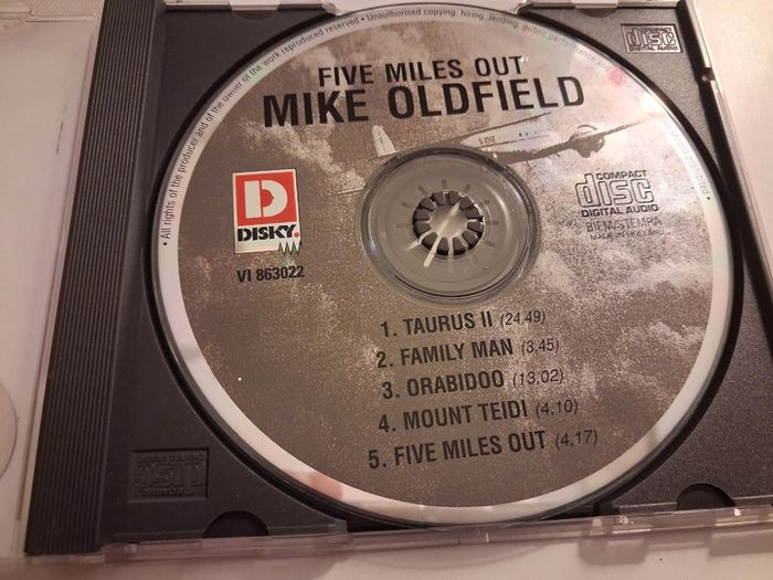 Mike Oldfield - Five Miles Out