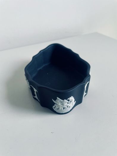 Wedgwood Black Jasperware Bowl Trinket Dish Cherub Relief Made in England