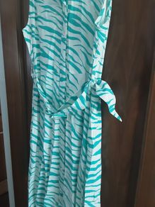 ladies buttoned belted dress