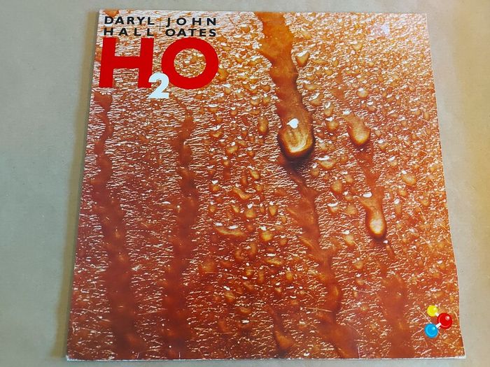 Hall & Oates - H2o - Vinyl Record + Hundreds More