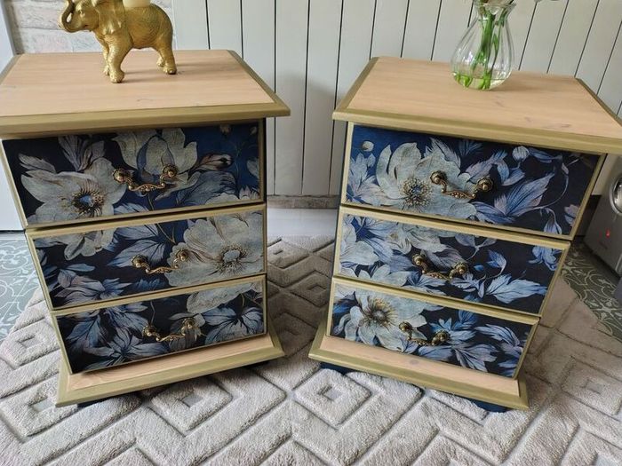 Bedside Lockers