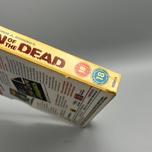 Dawn Of The Dead Blu-ray 3 Disc Arrow Limited Edition Box Set + Poster & Booklet