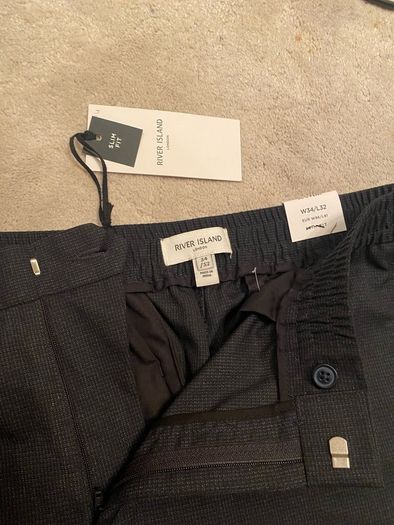 River Island mens trousers. Black 34 waist x 32" height