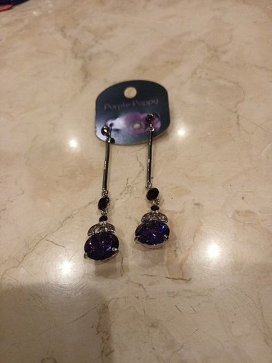 Selection  Of Earrings   - Different Styles & Colours - Costume -  Jewellery