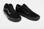 vans old skool shoes