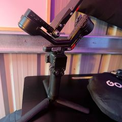 DJI RS 4 Gimbal Fully Working / Cosmetic Damage