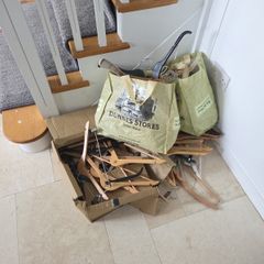 hangers wooden