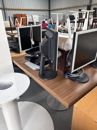 computer monitor