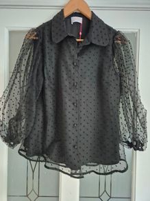 BNWT Savida black lace top size Medium