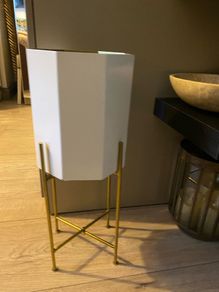 Metal Plant Stands
