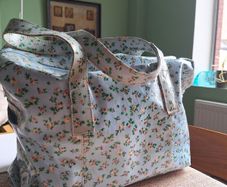 Blue flowery bag Cath Kidston style