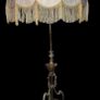 Exquisite large very heavy antique brass lamp Image 5