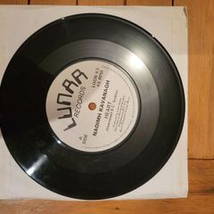 Naoimh Kavanagh, Heart Overstreet, 7 inch single