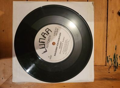 Naoimh Kavanagh, Heart Overstreet, 7 inch single