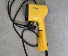 Tefal Pure Pop Handheld Garment Steamer (Sunshine Yellow) - Like New