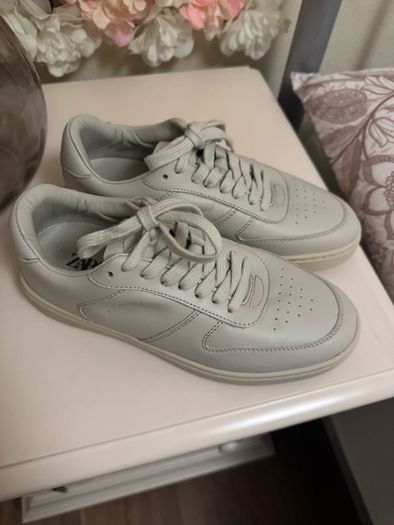Zara trainers