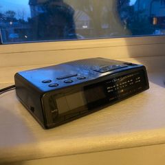 clock radio CGM