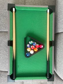 mini pool table