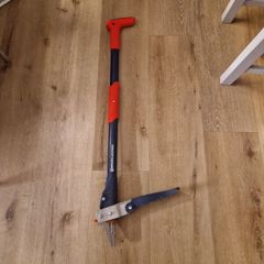 weed puller