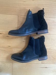 Barbour black leather ankle boots size 6 UK 39