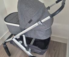 Uppababy Vista V2