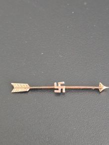Rare Gold brooch