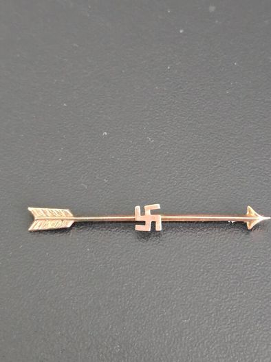 Rare Gold brooch