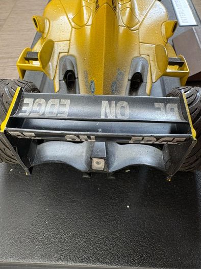 F1 Jordan EJ13 (Inc Part of Real Car) Model 1:18