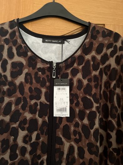 Unworn New Betty Barclay Size 18 Cardigan/jacket with zip up front
